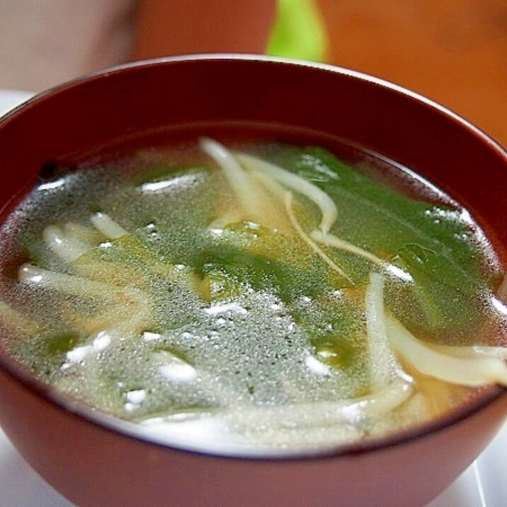 ワカメともやしの韓国スープ